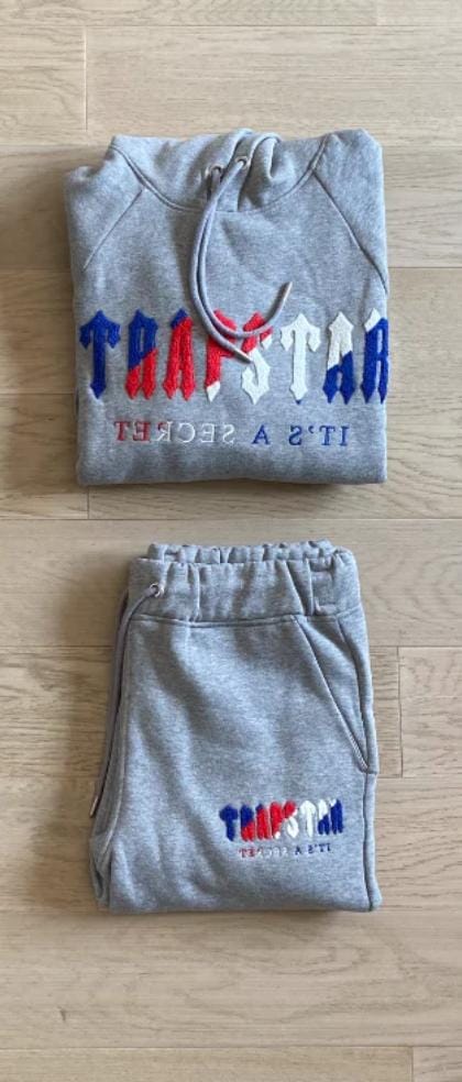 TRPSTR London "2023" Gray