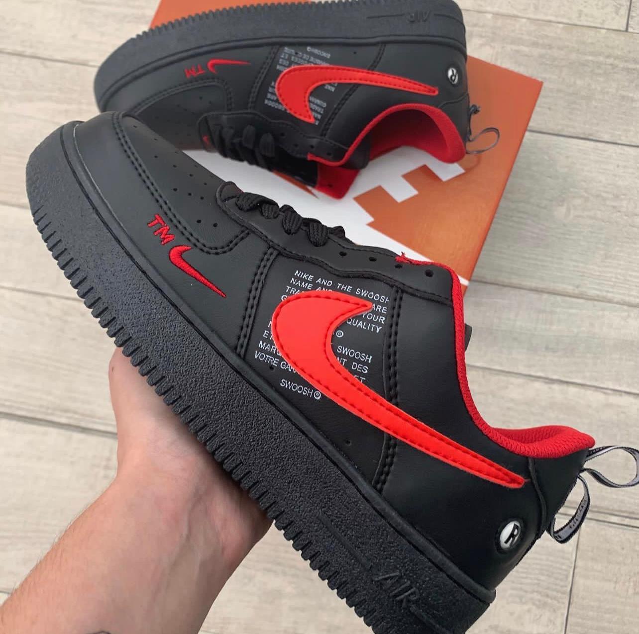 AF1 LV8 Utility Black/Red