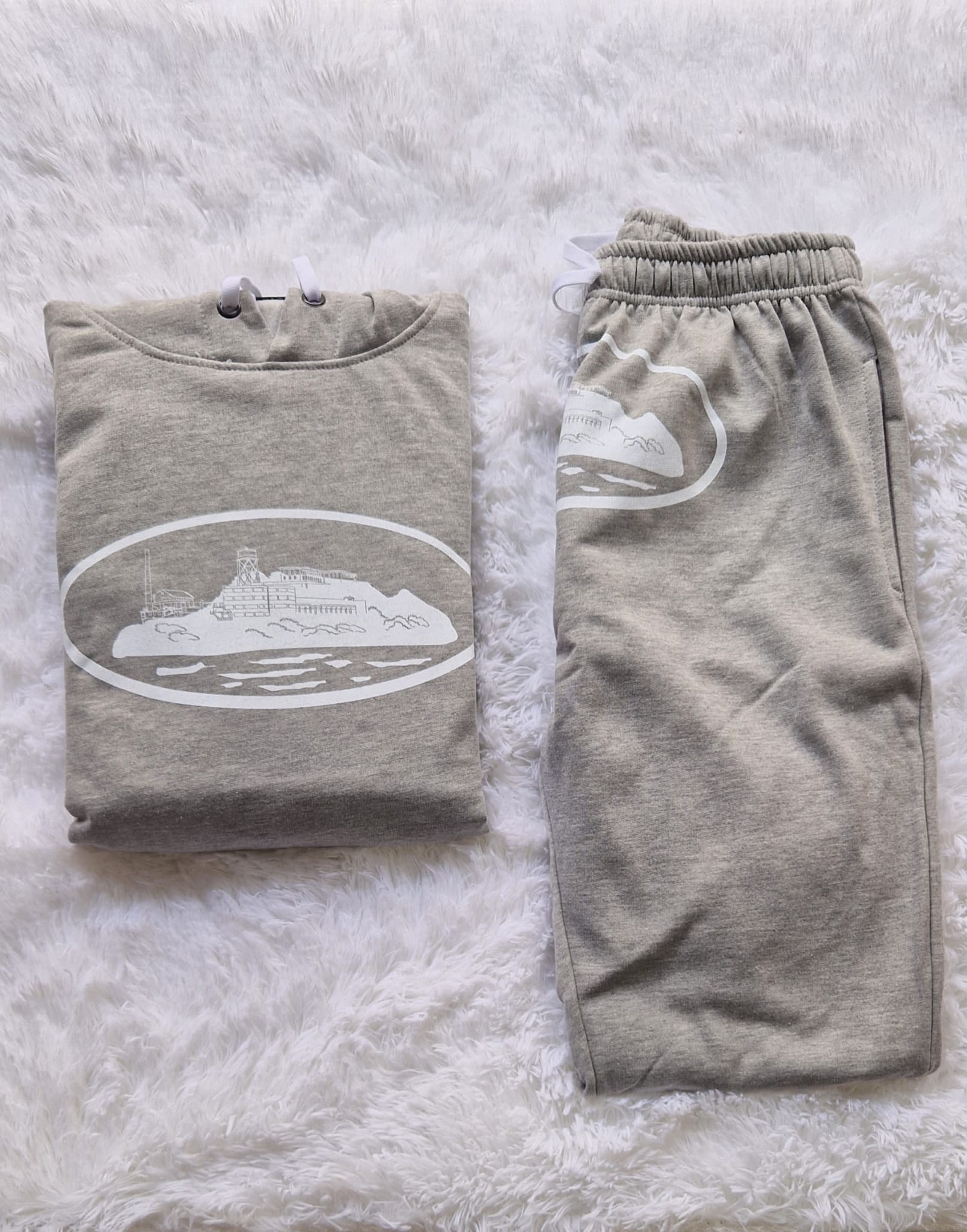 Chándal Corteiz "2k23" Grey