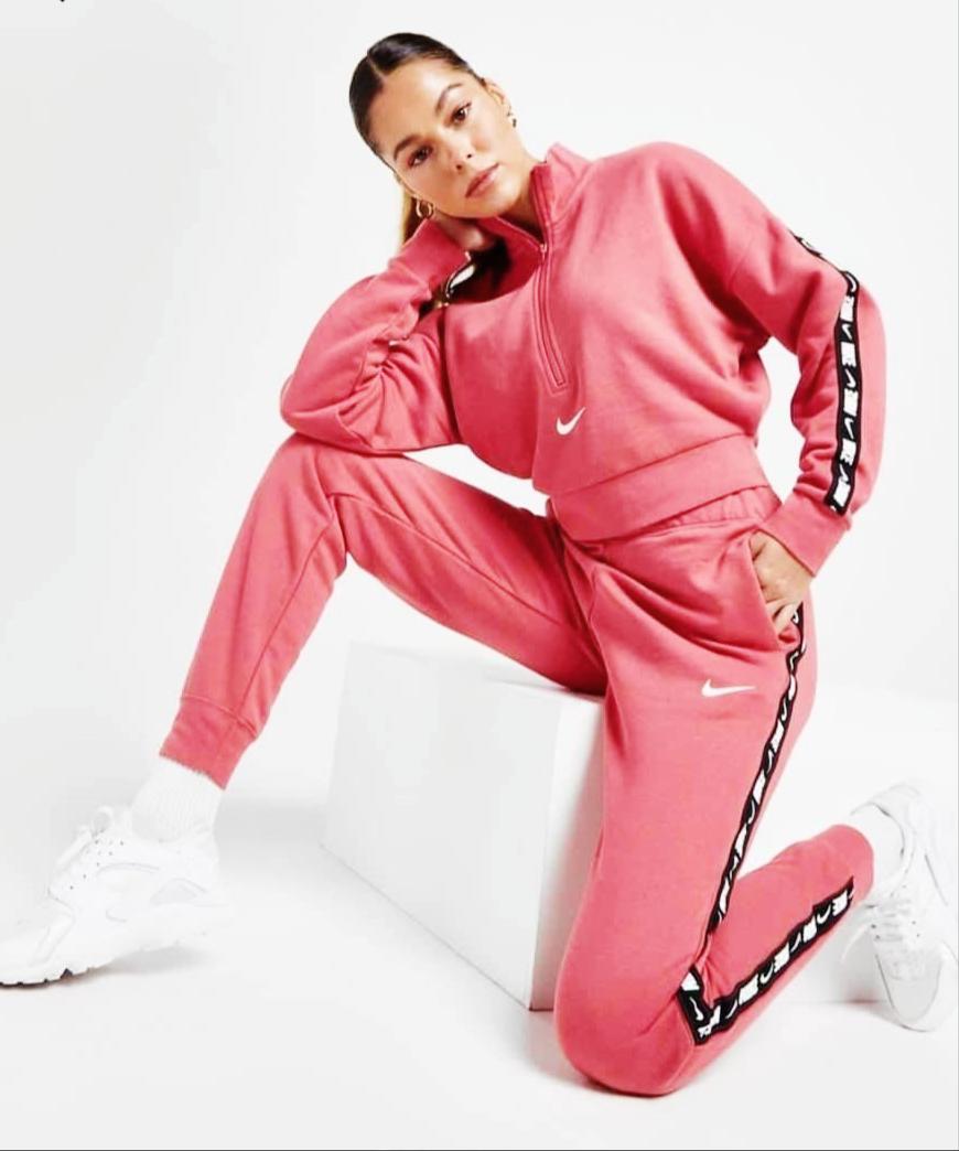 Conjunto NK Mujer B "Pink"