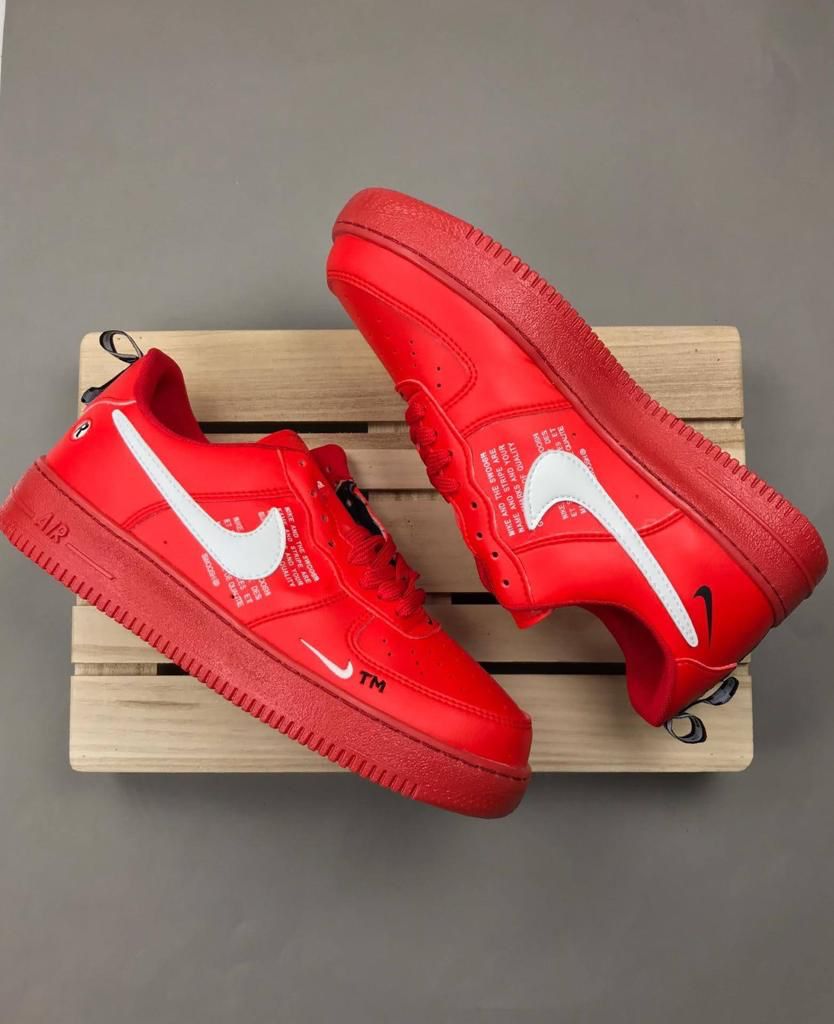 AF1 LV8 Utility Red
